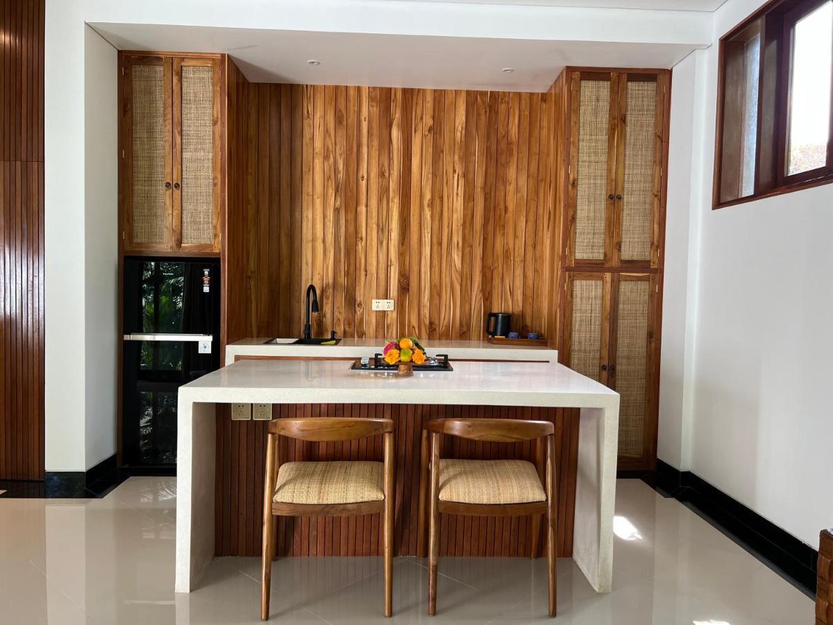 Nirankara Ubud Villa Exterior photo